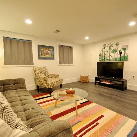 Cherry Blossom Townhouse, Easy Dc Access Washington Extérieur photo