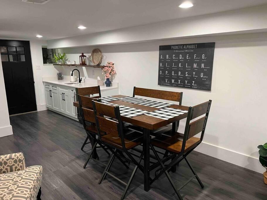 Cherry Blossom Townhouse, Easy Dc Access Washington Extérieur photo